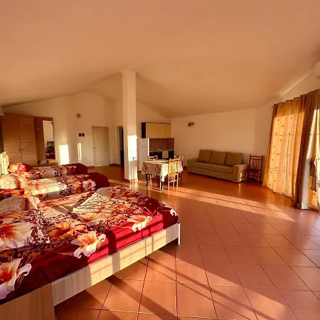Apartment Room Rental