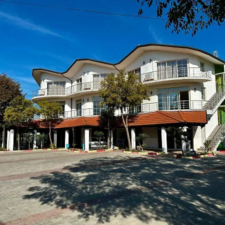 Apartment Room Rental *