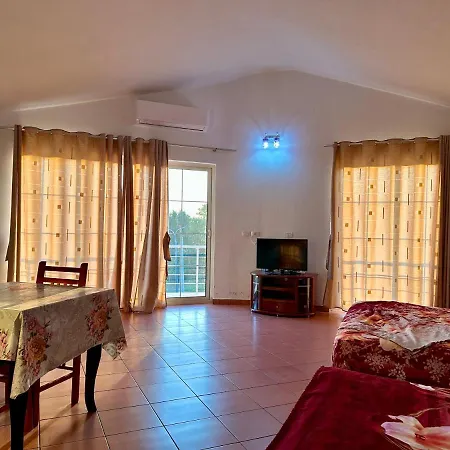 Apartment Room Rental *